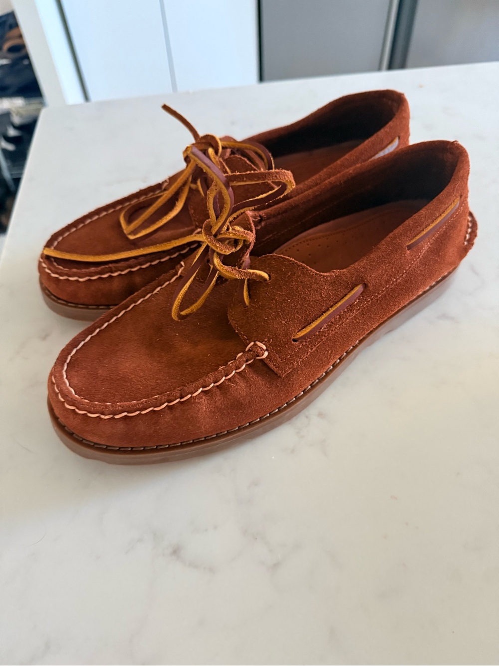 Sperry Men's Suede brown Boat Shoe
